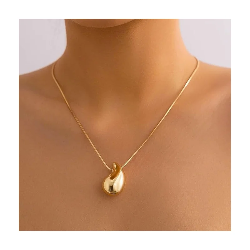Gold Drop Pendant Necklace – Minimalist Teardrop Charm Jewelry for Women