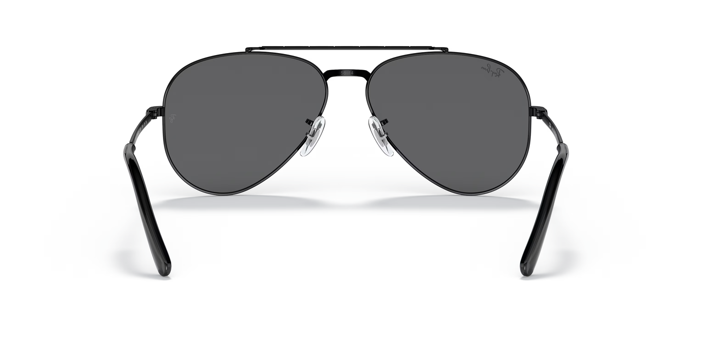 Ray-Ban New Aviator Sunglasses Black frame dark lenses