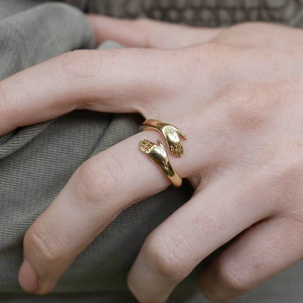 Gold Hug Ring – Adjustable Hand Embrace Fashion Ring for Women
