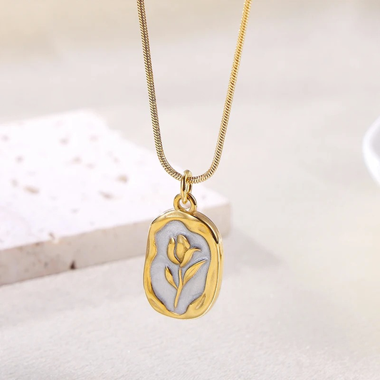 Elegant Gold Rose Pendant Necklace – Minimalist Flower Medallion with Delicate Beaded Chain | Timeless Women’s Gift
