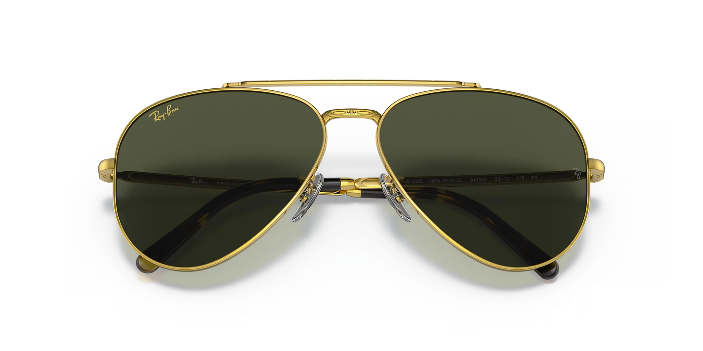 Ray-Ban New Aviator Sunglasses Gold Frame dark lenses